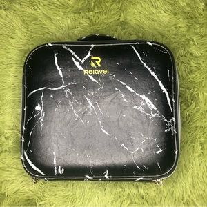 Black marble makeup case